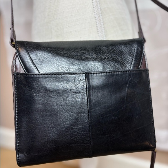 Tignanello Small Black Leather Crossbody Purse - Picture 4 of 16